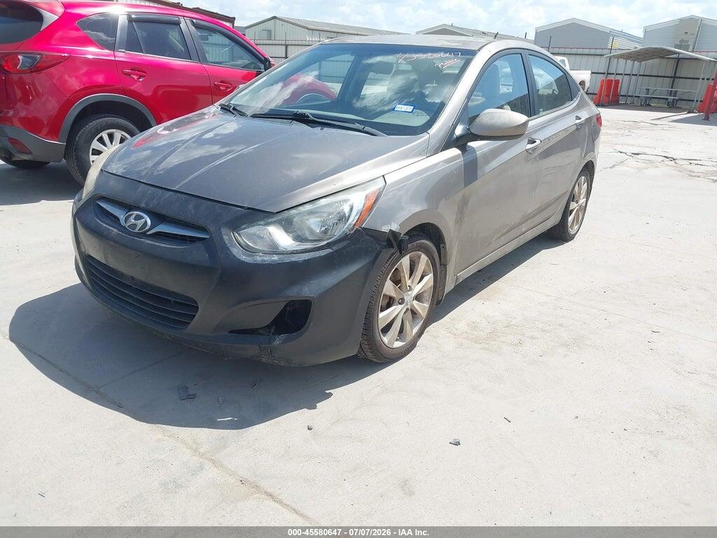 KMHCU4AE4DU313310 2013 HYUNDAI ACCENT photo no. 2