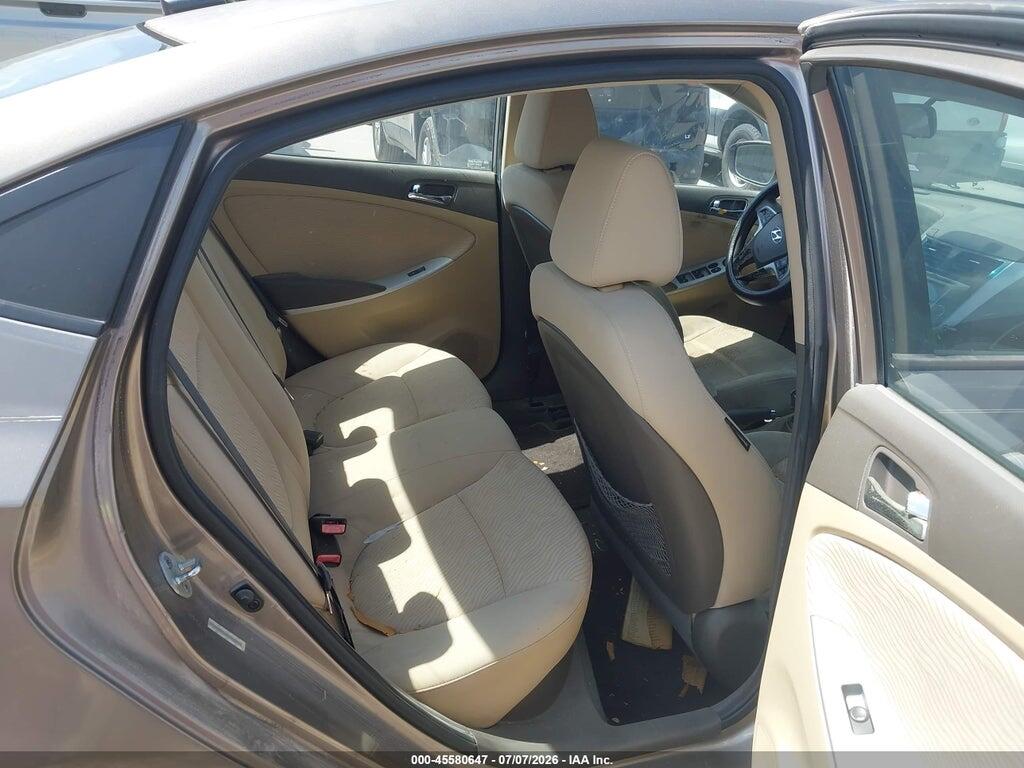 KMHCU4AE4DU313310 2013 HYUNDAI ACCENT photo no. 8
