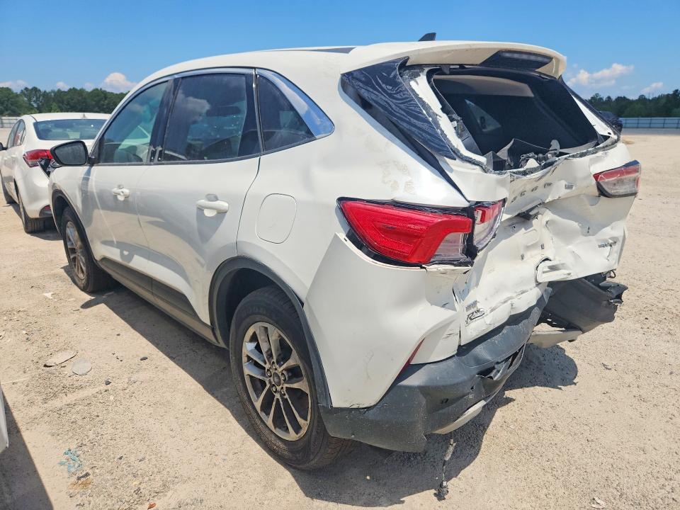 2022 FORD ESCAPE SE — Фото 2 из 13