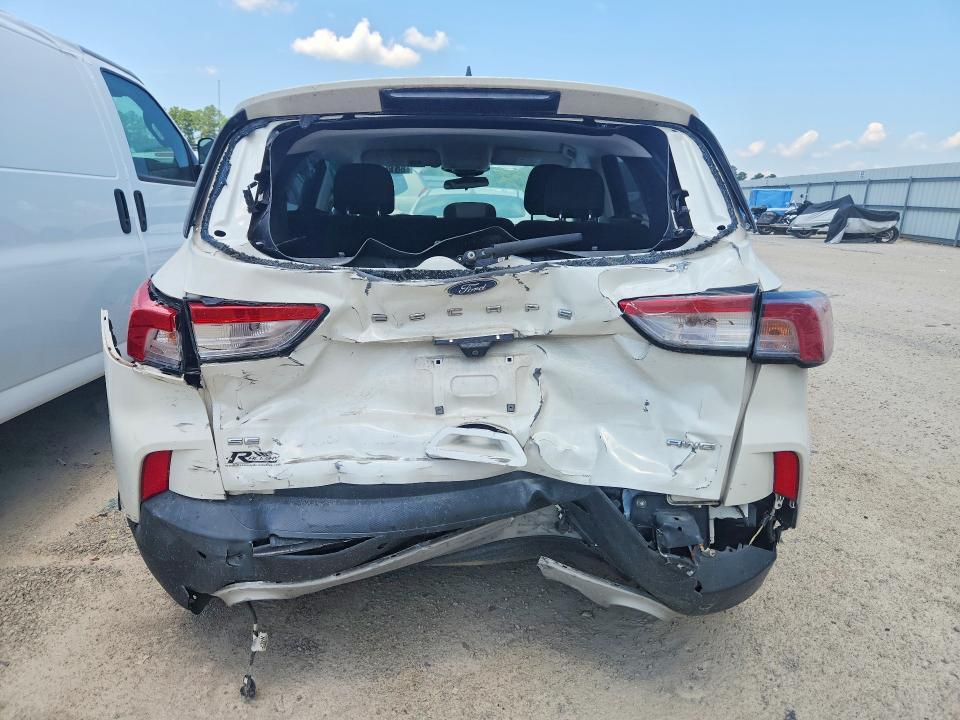 2022 FORD ESCAPE SE — Фото 6 из 13