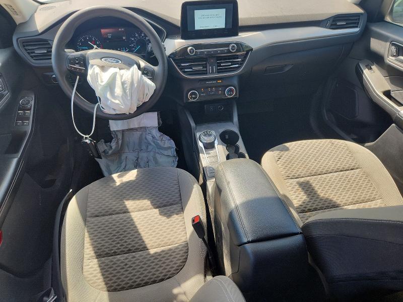 2022 FORD ESCAPE SE — Фото 8 из 13