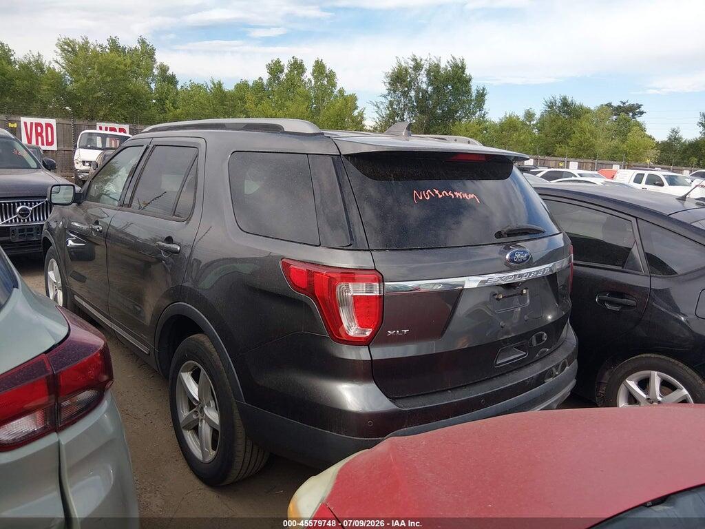 1FM5K7D80GGD03057 2016 FORD EXPLORER photo no. 3