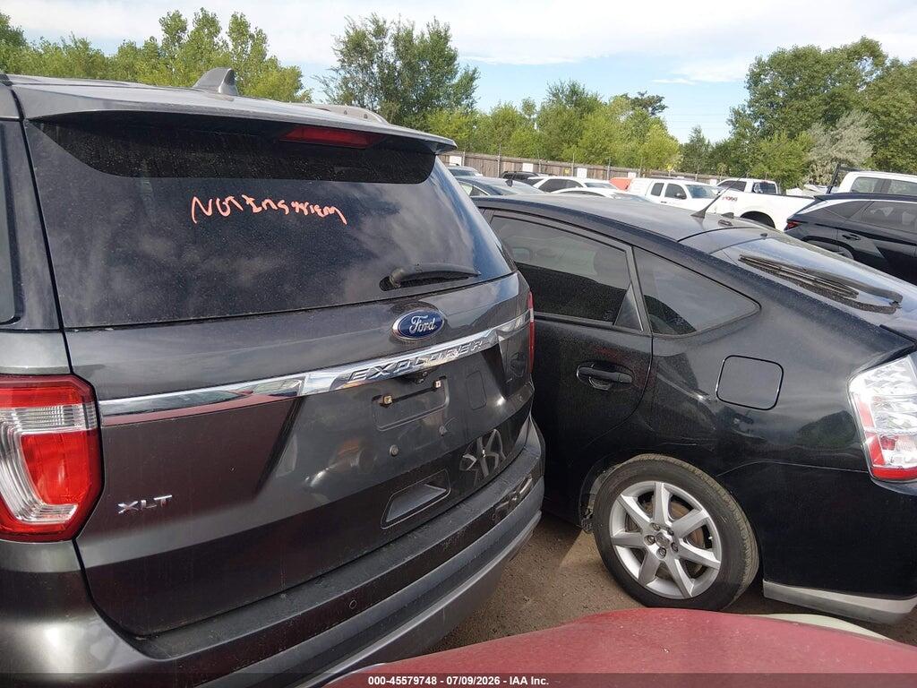 1FM5K7D80GGD03057 2016 FORD EXPLORER photo no. 4
