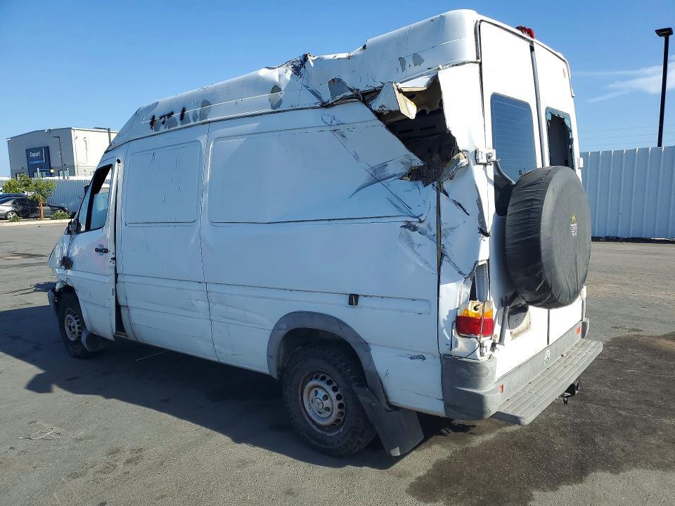 WD2PD644055720572 2005 MERCEDES-BENZ SPRINTER 2500 photo no. 2