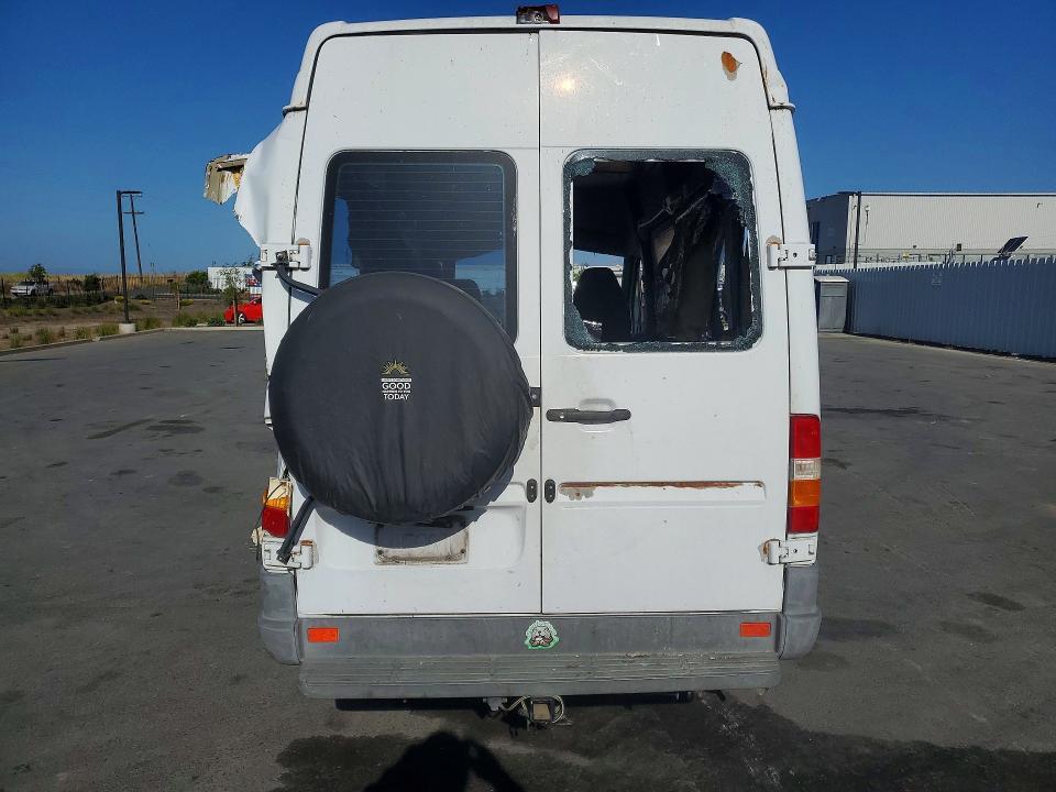 WD2PD644055720572 2005 MERCEDES-BENZ SPRINTER 2500 photo no. 6