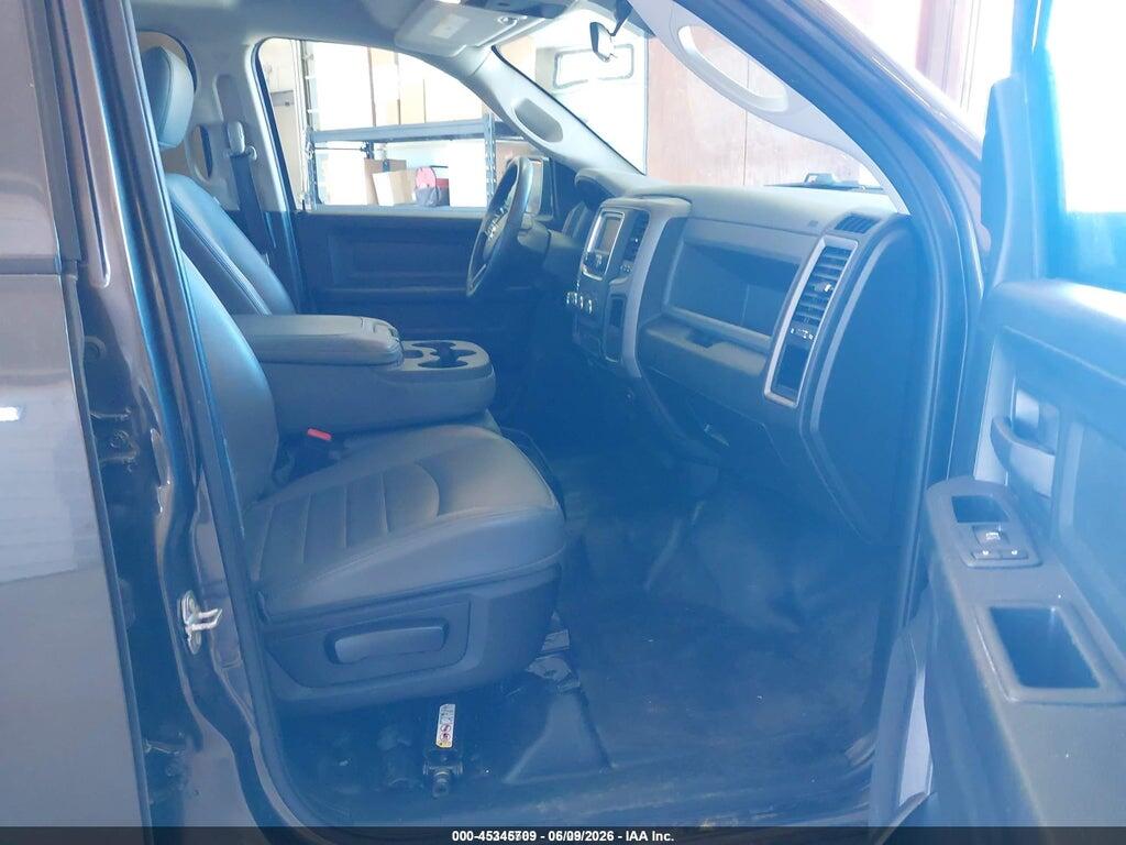 1C6RR7KG8LS161311 2020 RAM 1500 CLASSIC photo no. 5