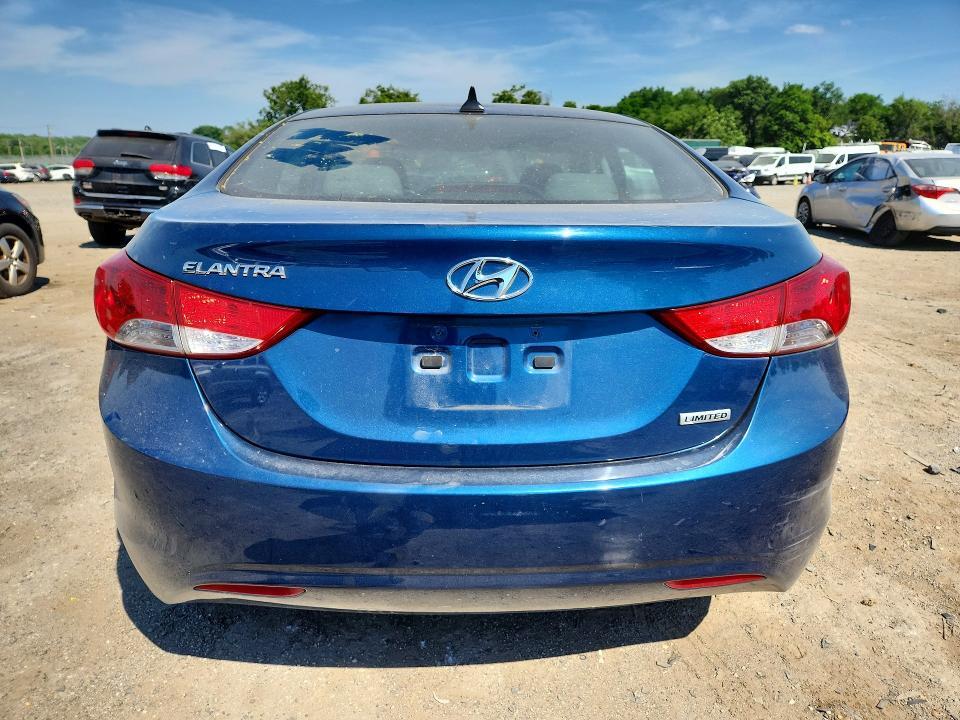 2013 HYUNDAI ELANTRA LIMITED — Фото 6 из 12