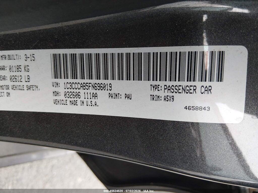 1C3CCCAB5FN696019 2015 CHRYSLER 200 photo no. 9