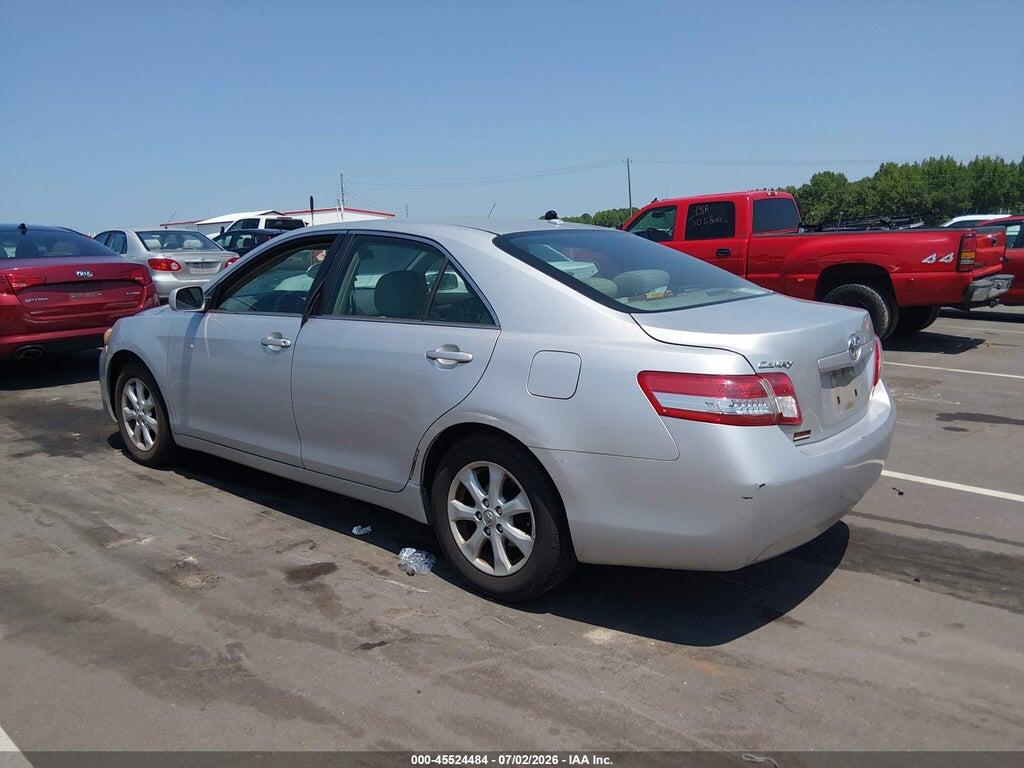 4T1BF3EK4BU148419 2011 TOYOTA CAMRY photo no. 3