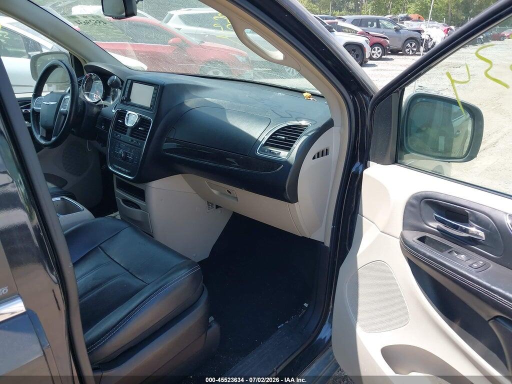 2C4RC1BGXDR638251 2013 CHRYSLER TOWN & COUNTRY photo no. 5