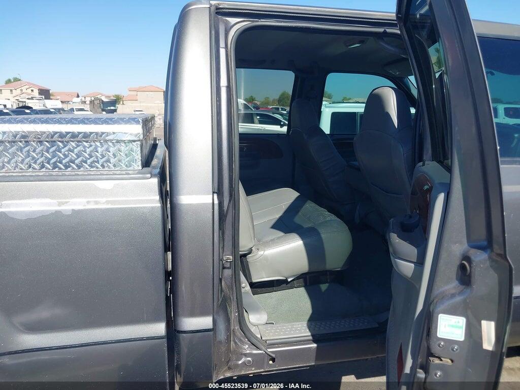1FTNW21FX2ED44301 2002 FORD F-250 photo no. 8