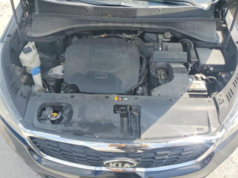 2019 KIA SORENTO LX V6 — Фото 12 из 13
