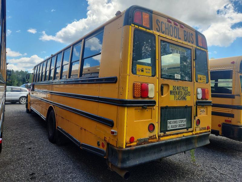 2010 THOMAS SAF-T-LINER C2 - SCHOOL BUS — Фото 3 из 10