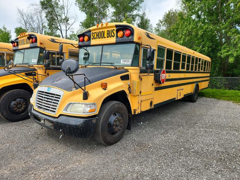 2012 BLUEBIRD VISION - SCHOOL BUS — Фото 2 из 10