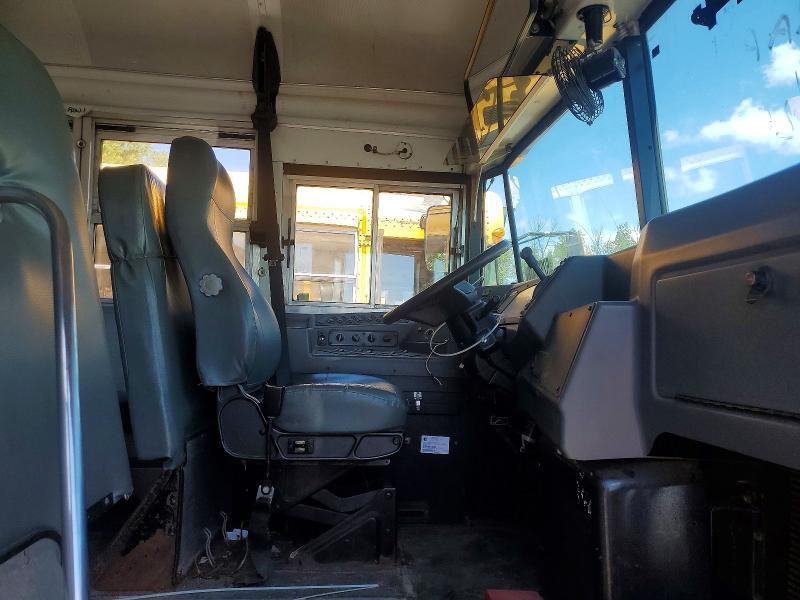 2012 BLUEBIRD VISION - SCHOOL BUS — Фото 5 из 10
