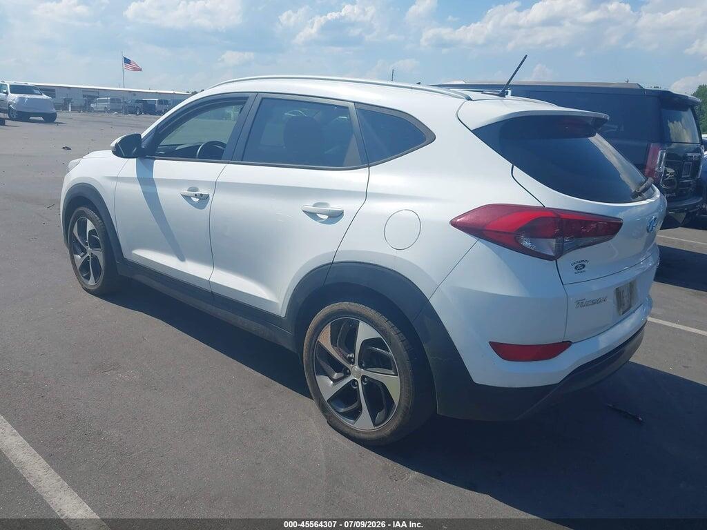 KM8J33A20GU045273 2016 HYUNDAI TUCSON photo no. 3