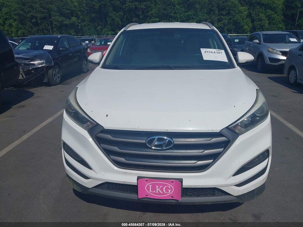 KM8J33A20GU045273 2016 HYUNDAI TUCSON photo no. 6