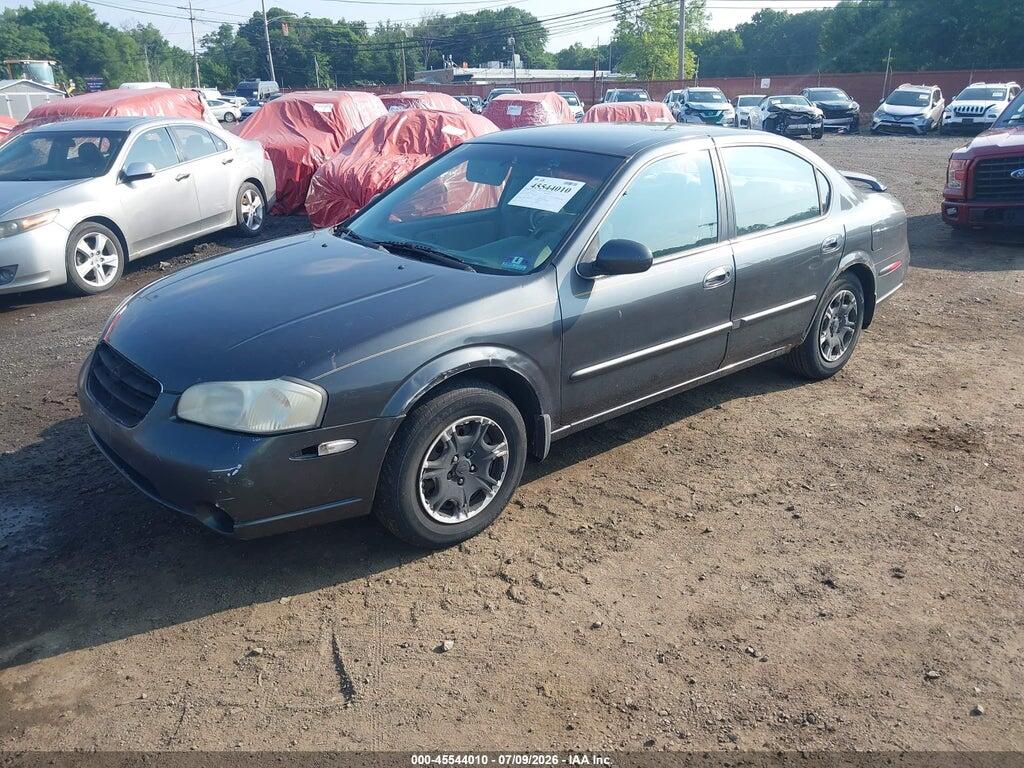 JN1CA31D81T614097 2001 NISSAN MAXIMA photo no. 2