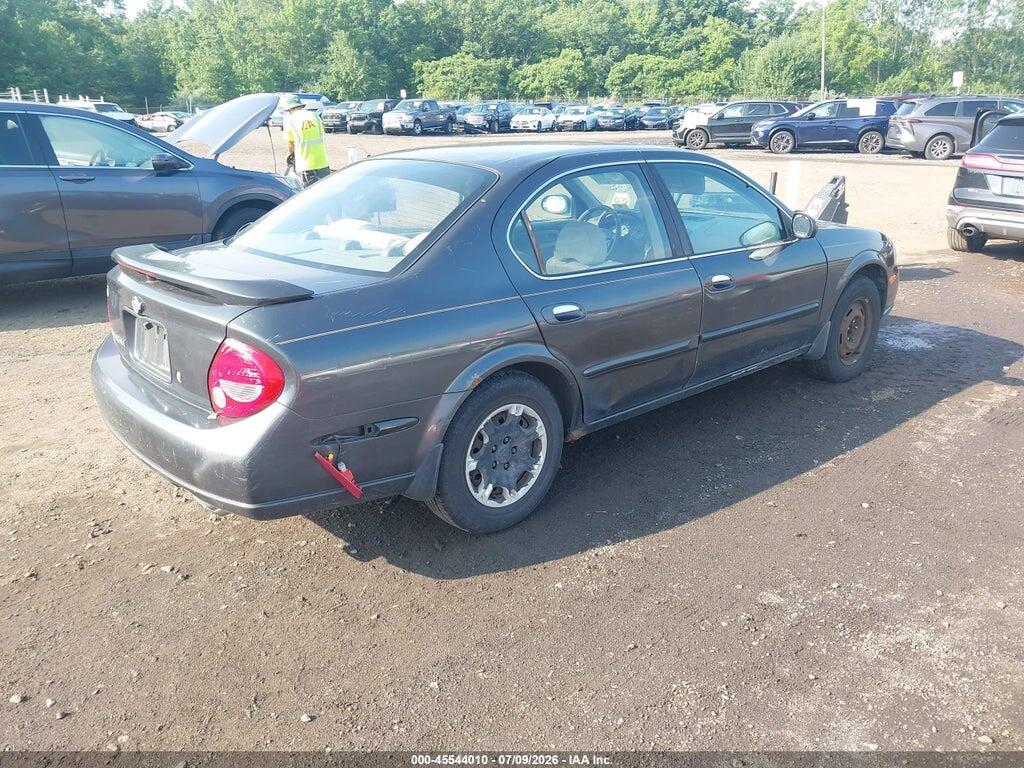 JN1CA31D81T614097 2001 NISSAN MAXIMA photo no. 4