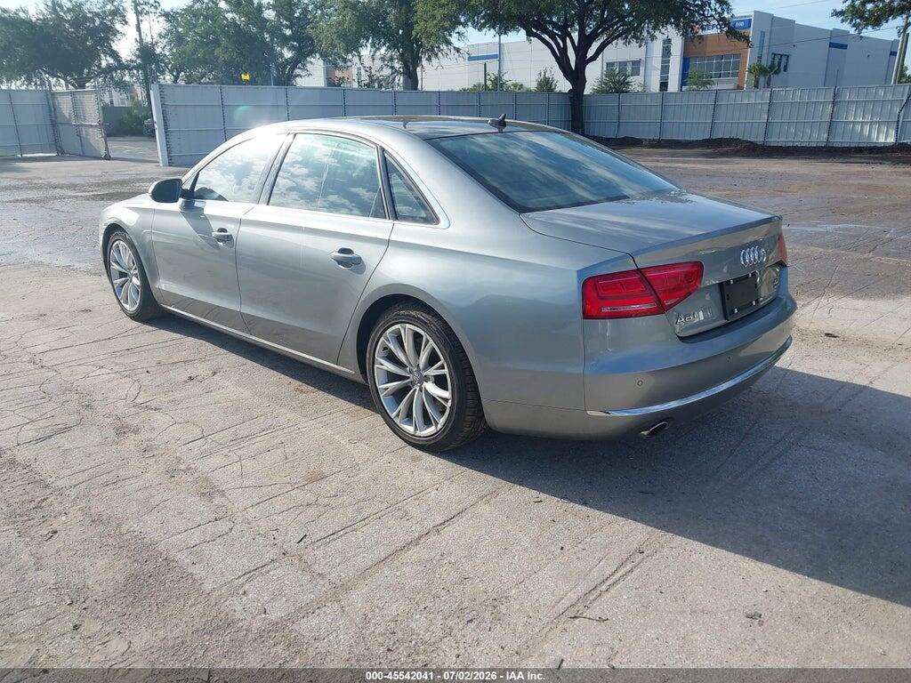 WAURVAFD7BN005840 2011 AUDI A8 L photo no. 3
