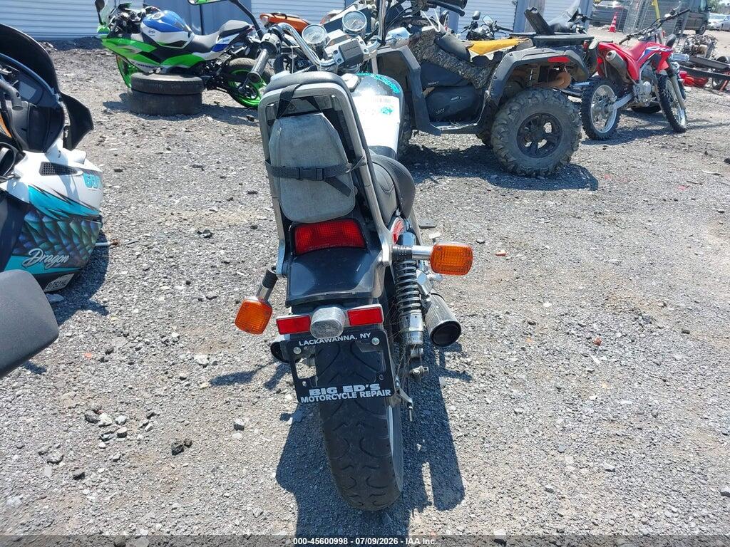 JH2PC0802FM202910 1985 HONDA VT500 photo no. 6