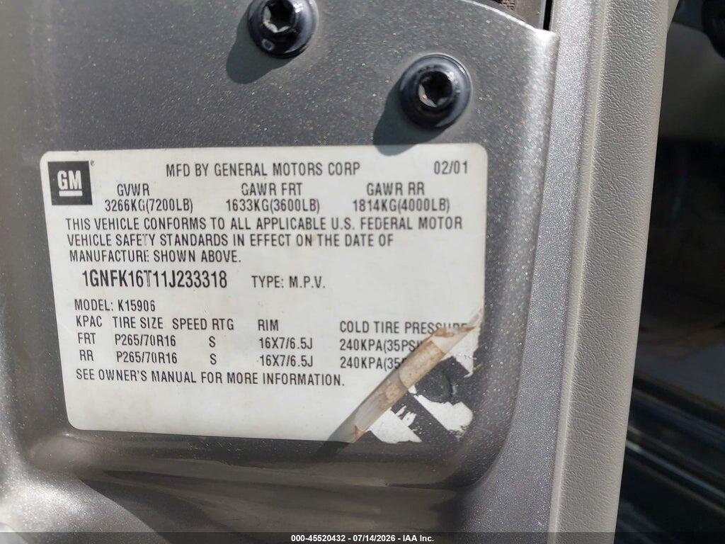 1GNFK16T11J233318 2001 CHEVROLET SUBURBAN 1500 photo no. 9