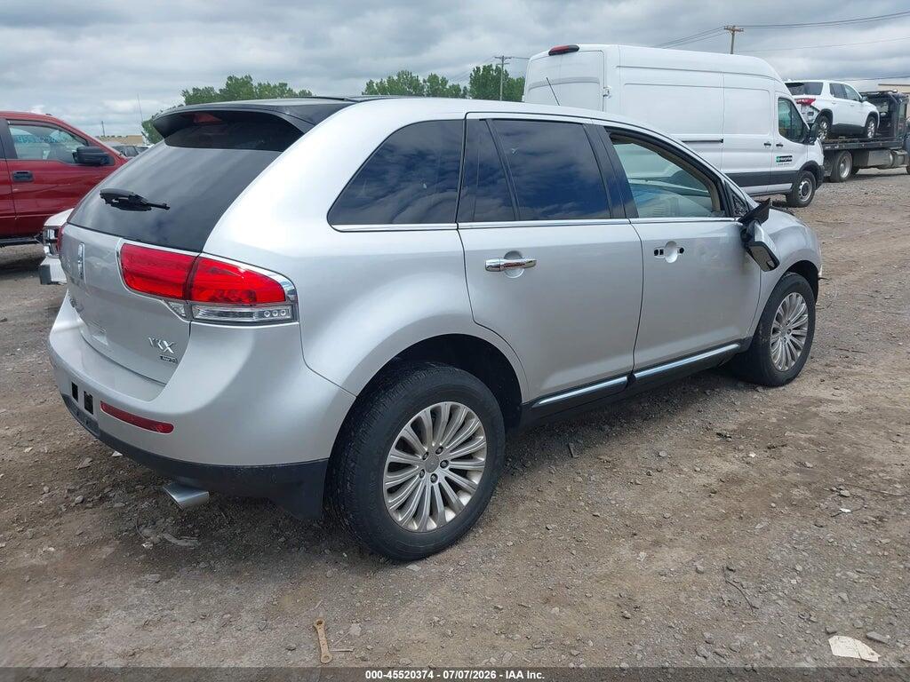 2LMDJ8JK6CBL07852 2012 LINCOLN MKX photo no. 4