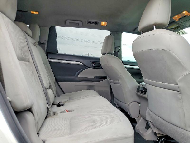 2018 TOYOTA HIGHLANDER LE — Фото 11 из 13