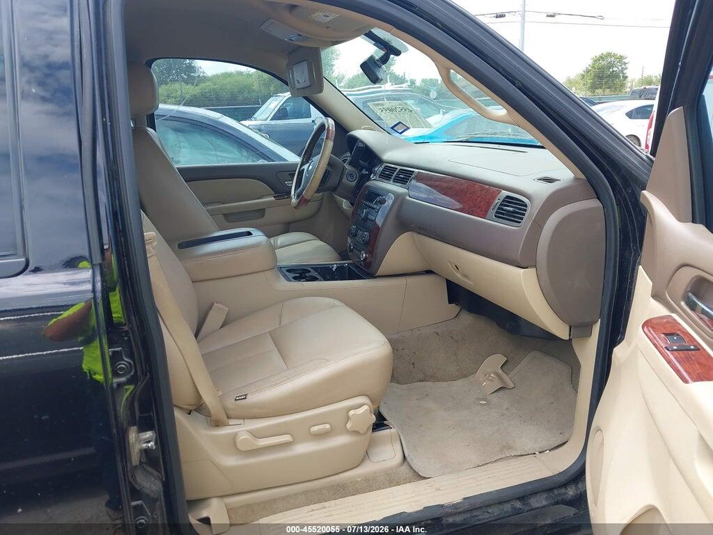 1GNSCAE09DR315337 2013 CHEVROLET TAHOE photo no. 5
