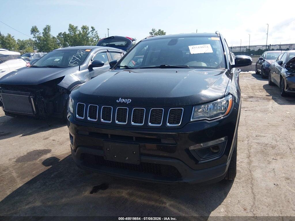 3C4NJDBB8KT696430 2019 JEEP COMPASS photo no. 12