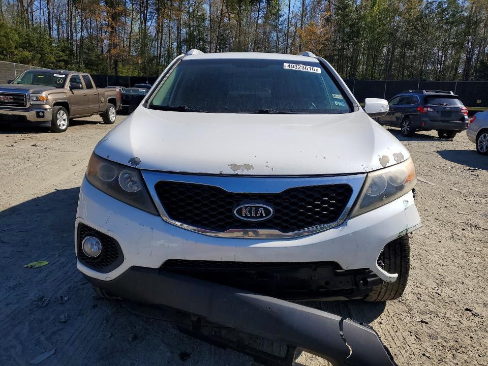 2013 KIA SORENTO EX — Фото 5 из 13