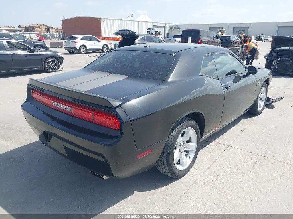 2C3CDYAG3DH684351 2013 DODGE CHALLENGER photo no. 4