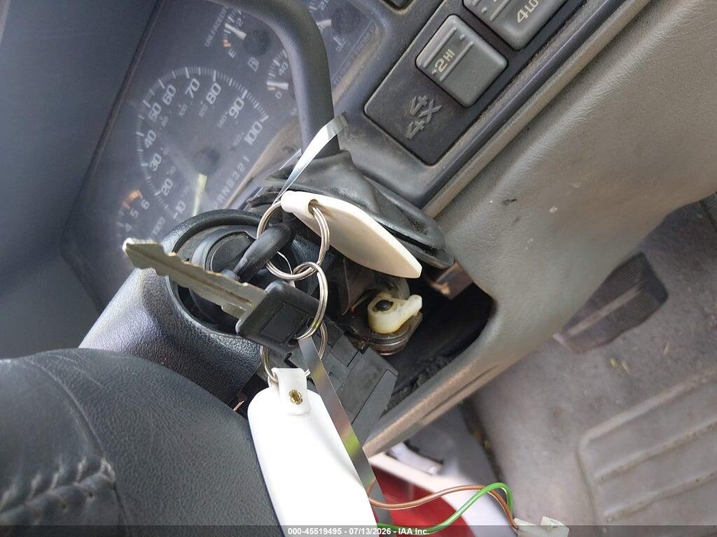 2GCEK19R7T1215830 1996 CHEVROLET GMT-400 photo no. 11