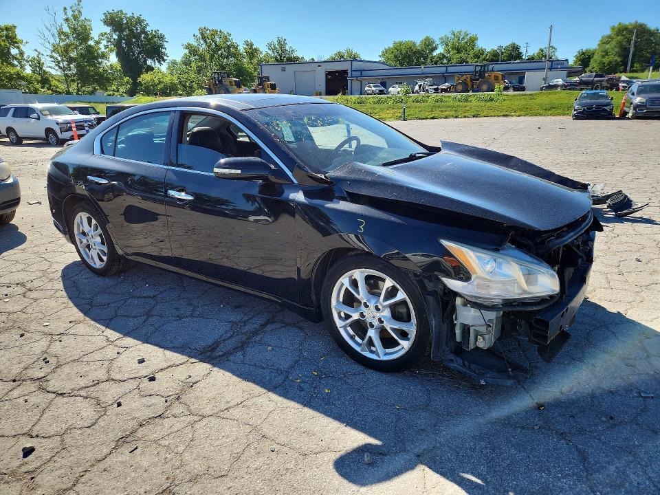 2013 NISSAN MAXIMA 3.5 S — Фото 4 из 12