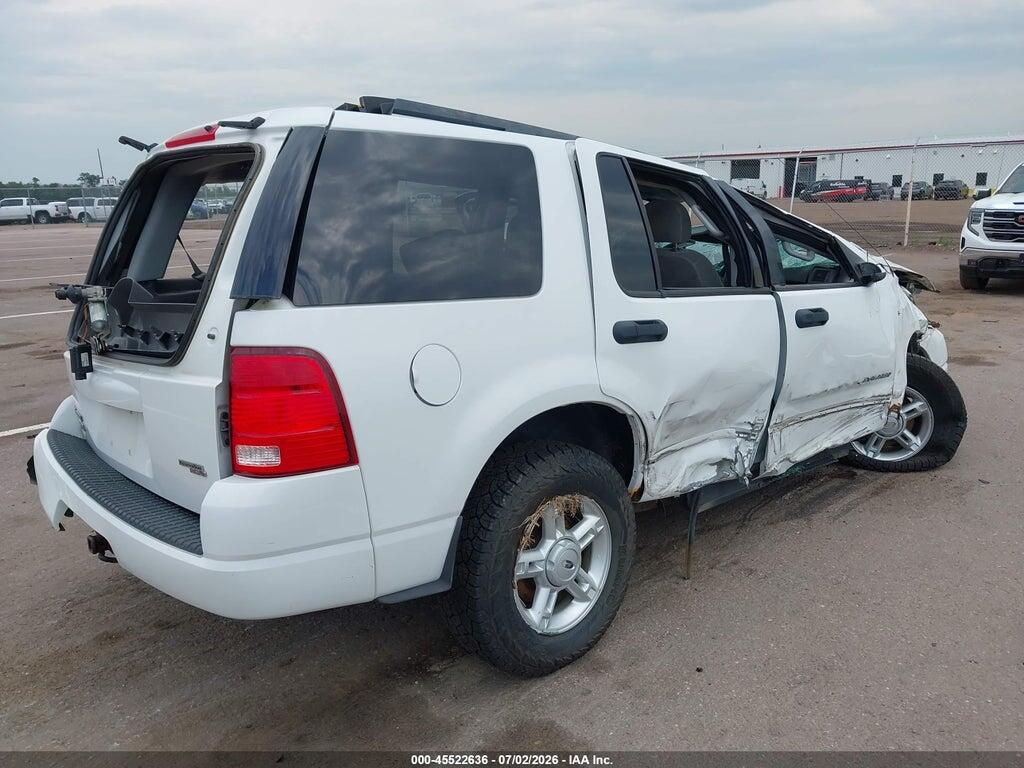 1FMZU73E35UC01043 2005 FORD EXPLORER photo no. 4