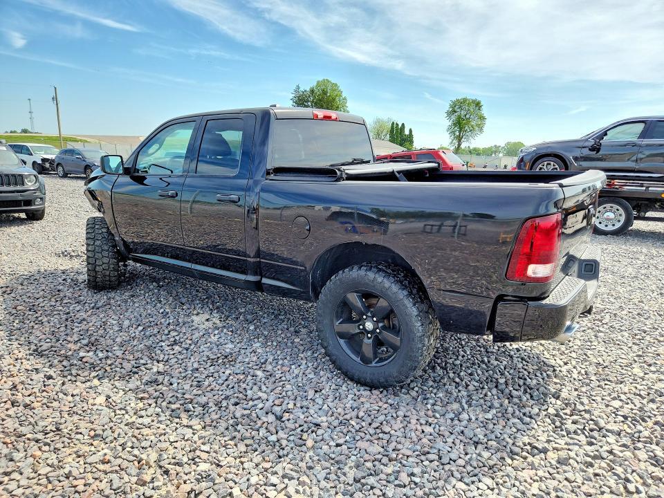 2013 RAM 1500 ST — Фото 2 из 12