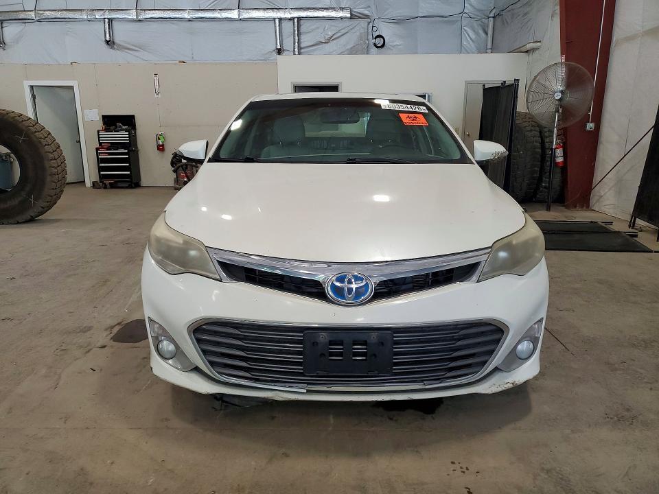 2013 TOYOTA AVALON HYBRID XLE TOURING — Фото 5 из 12