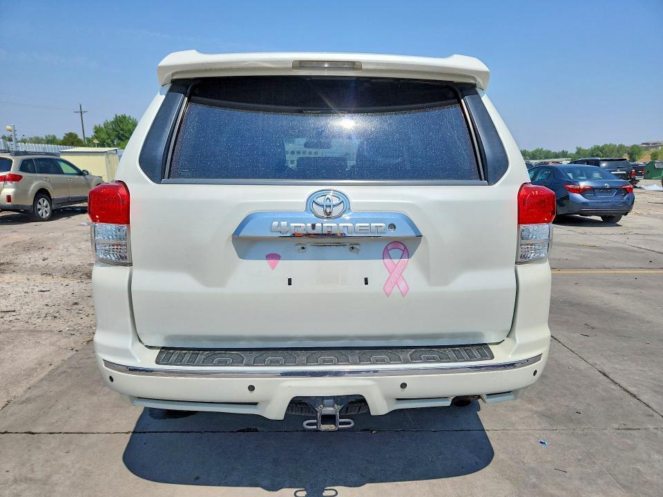 2013 TOYOTA 4RUNNER SR5 — Фото 6 из 13