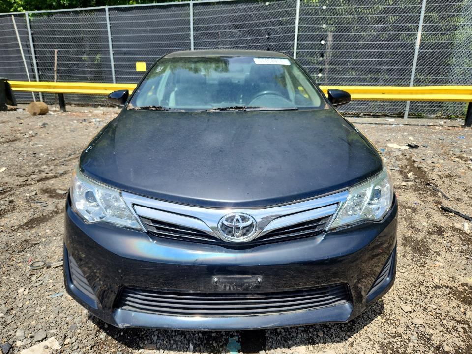 2013 TOYOTA CAMRY LE — Фото 5 из 12
