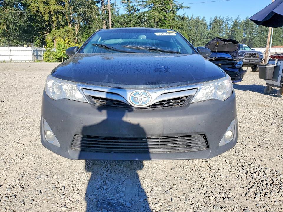 2013 TOYOTA CAMRY HYBRID XLE — Фото 5 из 12