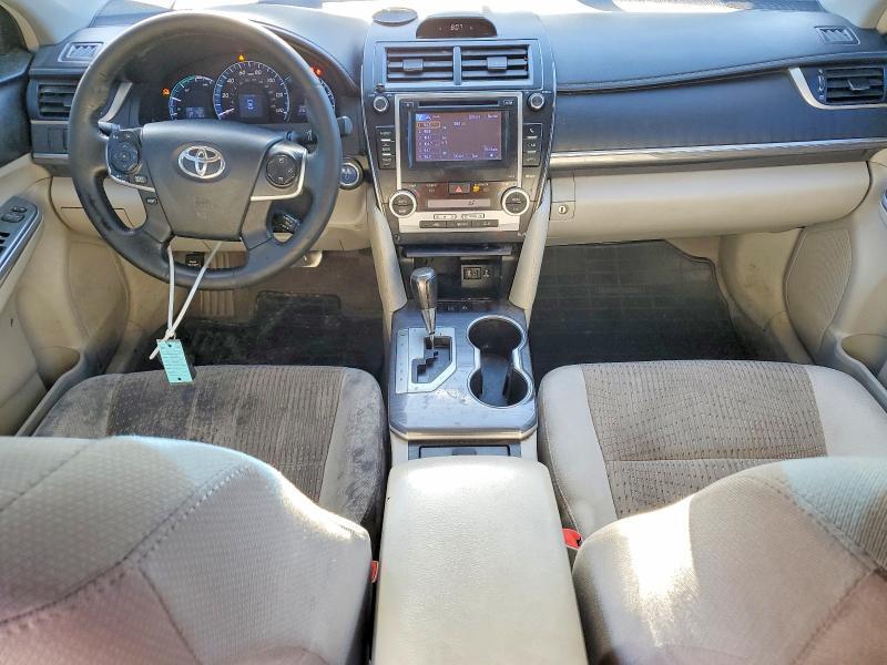 2013 TOYOTA CAMRY HYBRID XLE — Фото 8 из 12