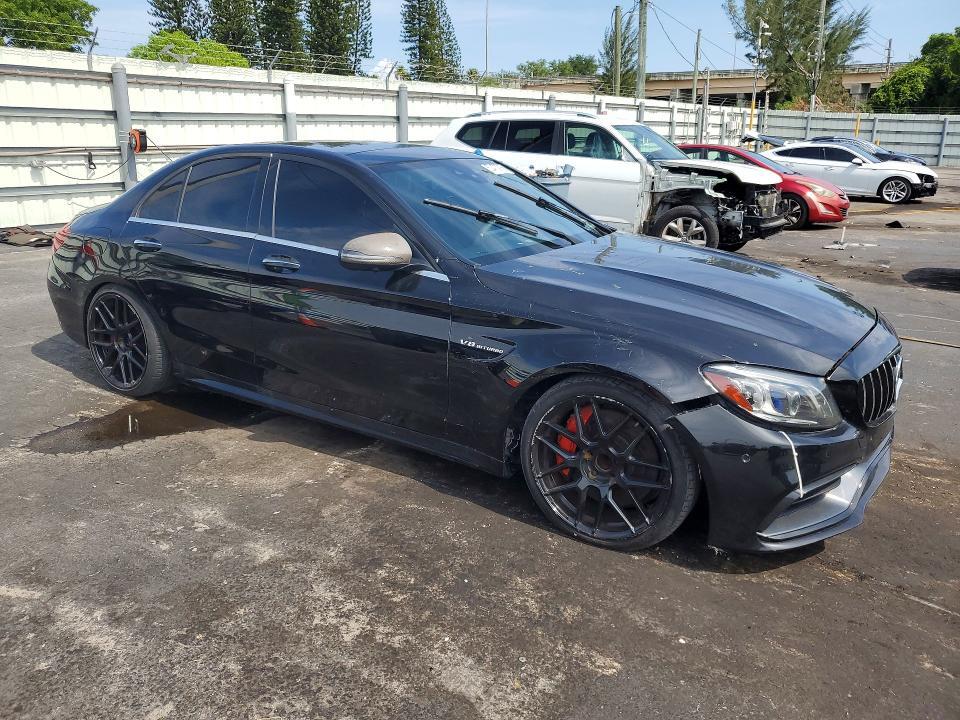 2019 MERCEDES-BENZ C 63 AMG — Фото 4 из 13