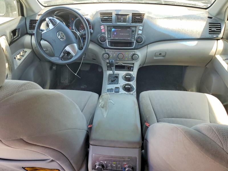 5TDZA3EH4DS038757 2013 TOYOTA HIGHLANDER photo no. 8