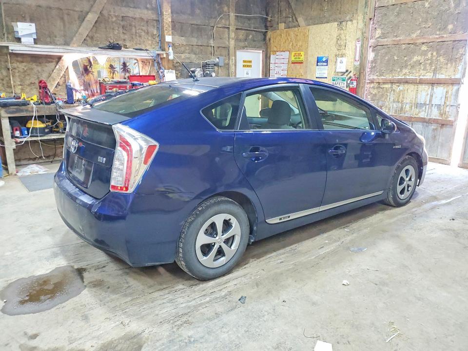 JTDKN3DU4D1682888 2013 TOYOTA PRIUS photo no. 3