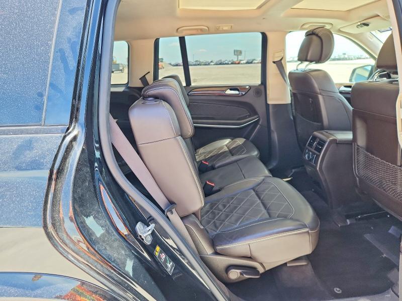 2019 MERCEDES-BENZ GLS 550 4MATIC — Фото 11 из 14