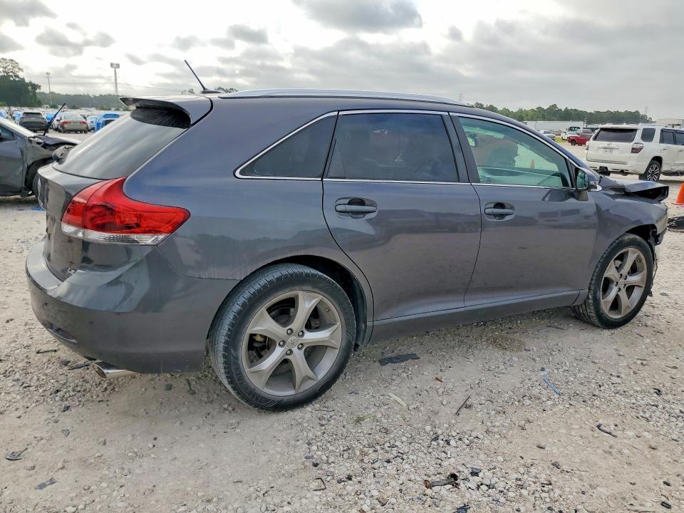 2013 TOYOTA VENZA LE — Фото 3 из 14