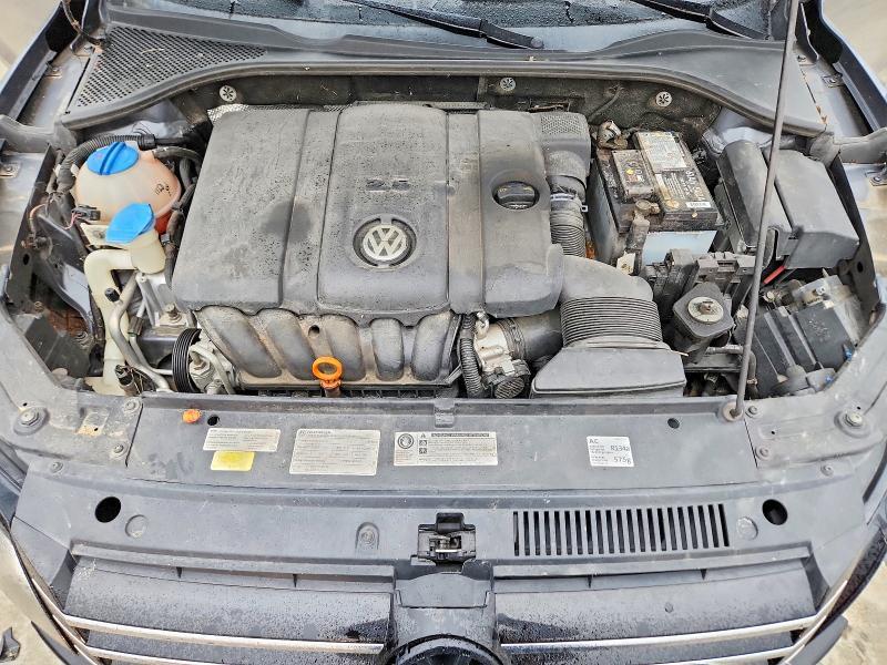 1VWBH7A33DC028217 2013 VOLKSWAGEN PASSAT photo no. 11