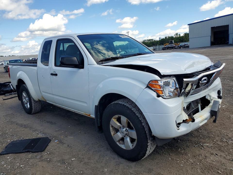 2012 NISSAN FRONTIER SV V6 — Фото 4 из 12