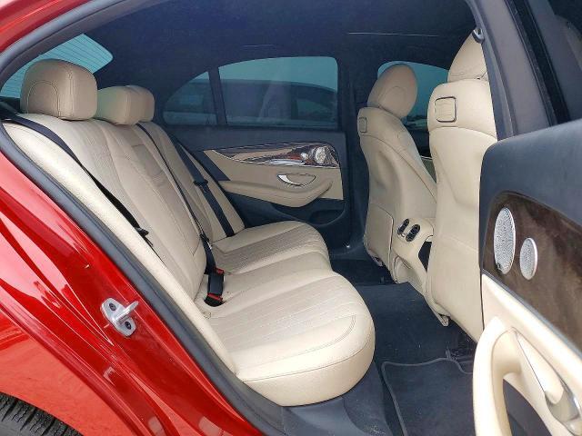 2019 MERCEDES-BENZ E 300 — Фото 11 из 13