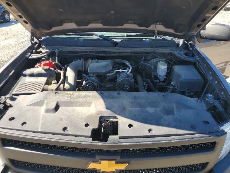 2012 CHEVROLET SILVERADO C1500 — Фото 11 из 12